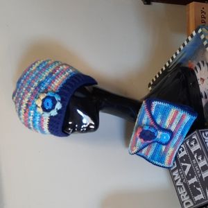 2 PC SET HANDCRAFTED KNITTED Hat & Matching Organizer Statement Flower  …